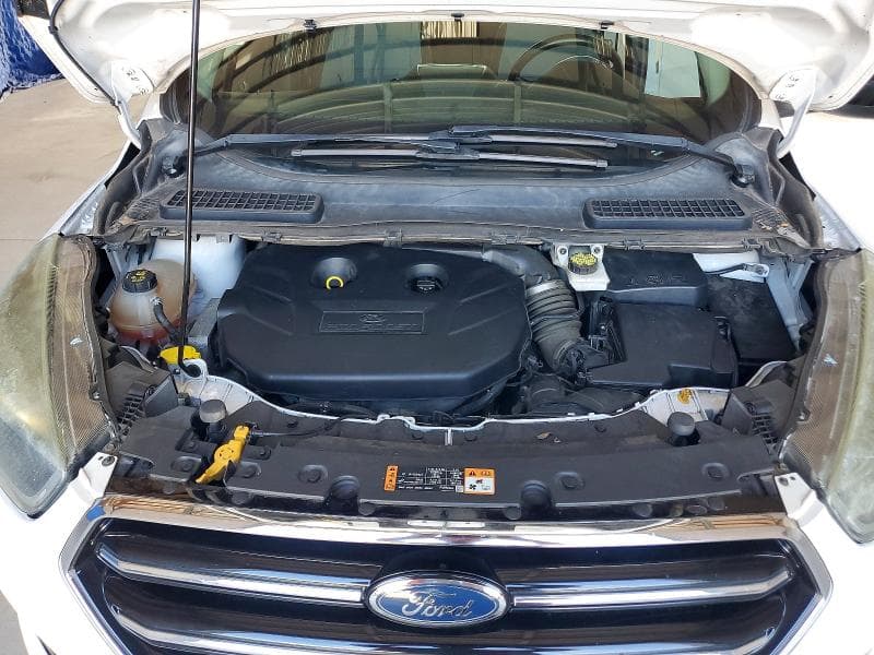 2017 FORD ESCAPE SE 12