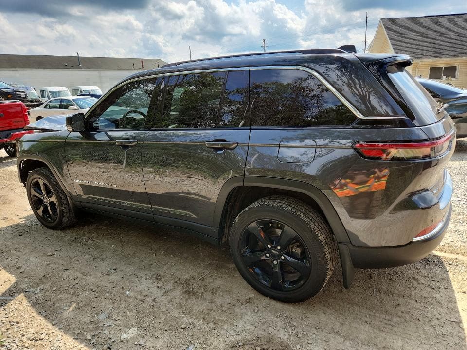2023 JEEP GRAND CHEROKEE LIMITED 2