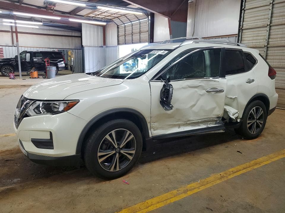 2020 NISSAN ROGUE SV - 1