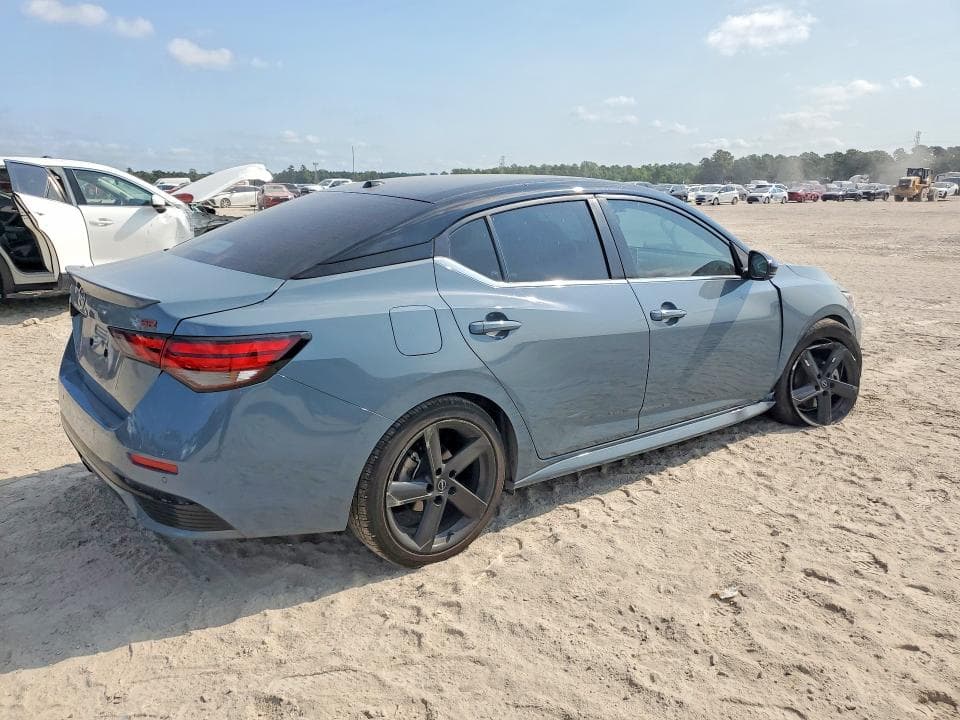 2024 NISSAN SENTRA SR 3