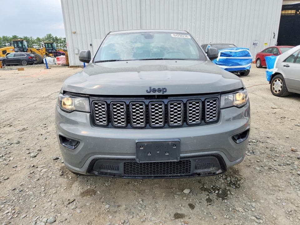 2021 JEEP GRAND CHEROKEE LAREDO 5
