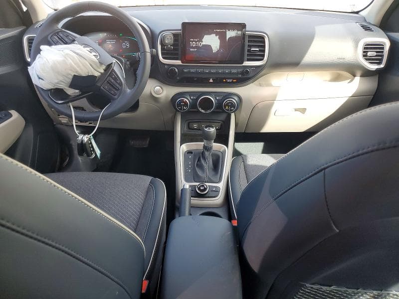 2025 HYUNDAI VENUE LIMITED 8