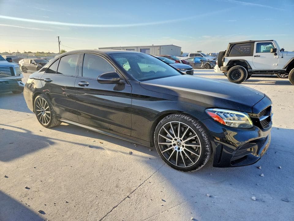 2020 MERCEDES-BENZ C 300 4