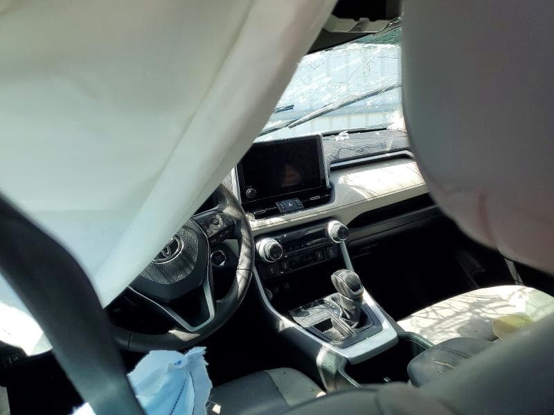 2023 TOYOTA RAV4 XLE PREMIUM 9