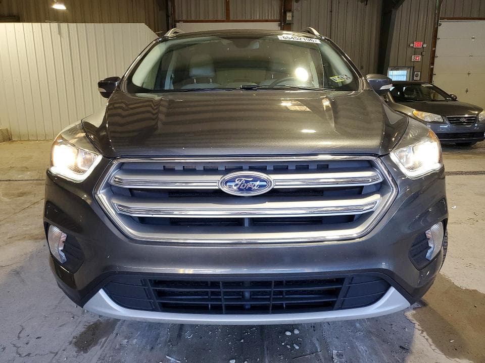 2017 FORD ESCAPE TITANIUM 5