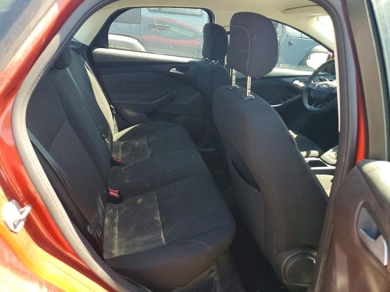 2018 FORD FOCUS SE 10