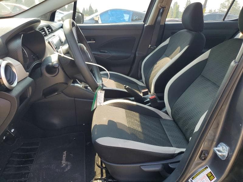 2021 NISSAN VERSA SV 7