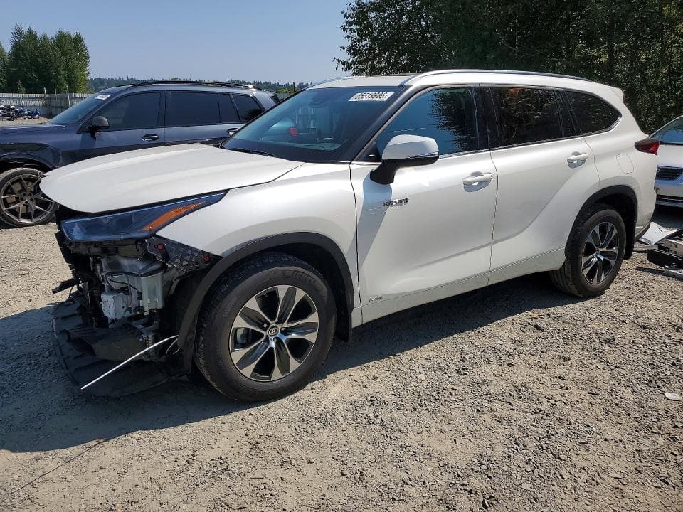 2021 TOYOTA HIGHLANDER HYBRID XLE - 1