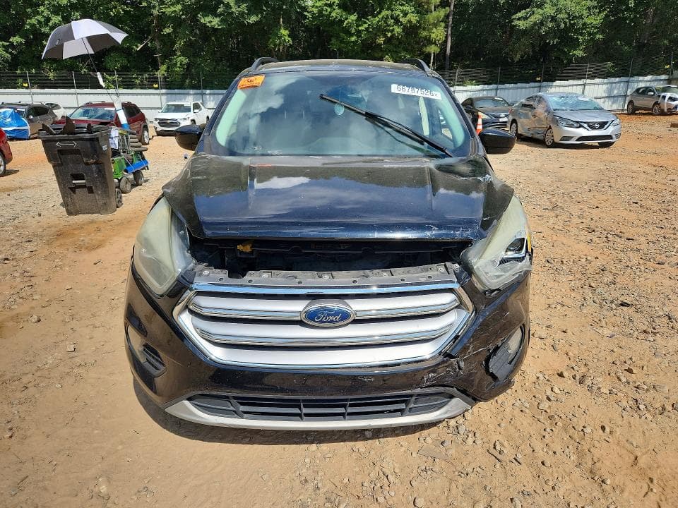 2017 FORD ESCAPE SE 5