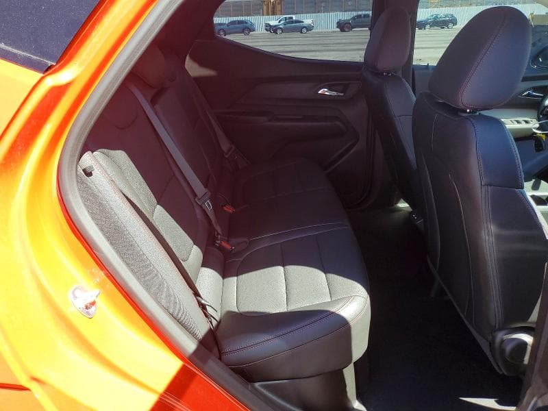 2027 CHEVROLET BOLT RS 11
