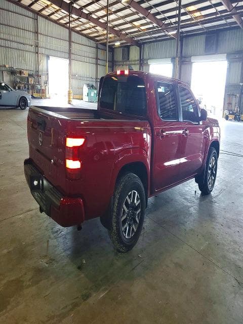 2023 NISSAN FRONTIER SV 3