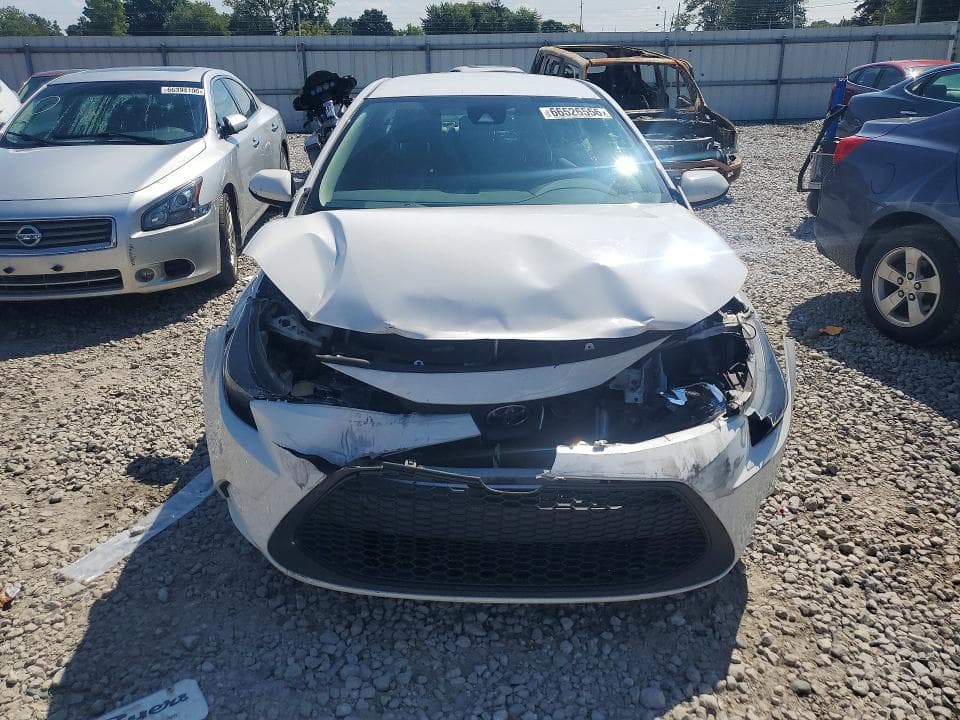 2022 TOYOTA COROLLA LE 5