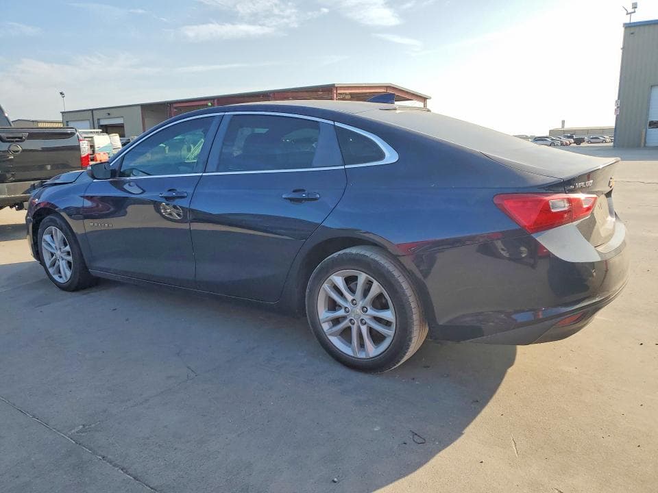 2017 CHEVROLET MALIBU LT 2
