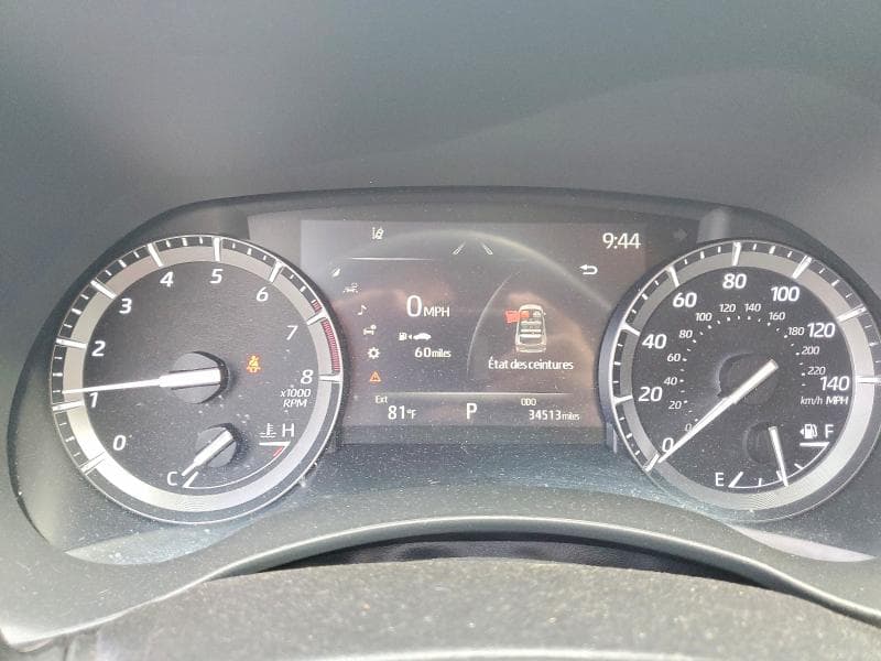 2021 TOYOTA HIGHLANDER XLE 9