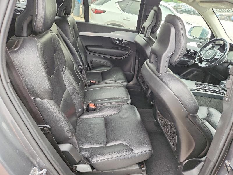 2018 VOLVO XC90 T6 11