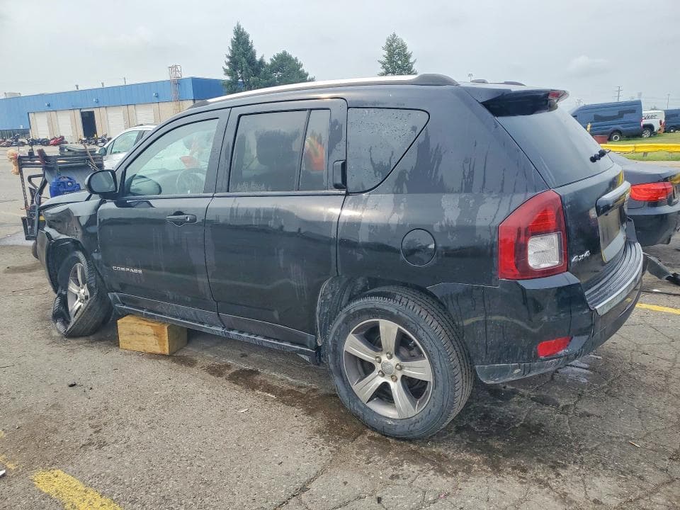 2017 JEEP COMPASS LATITUDE 2