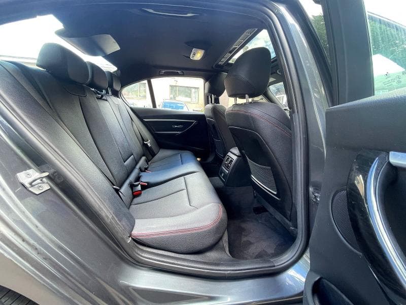 2018 BMW 330 XI 6