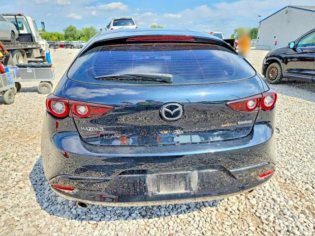 2022 MAZDA 3 SELECT 6