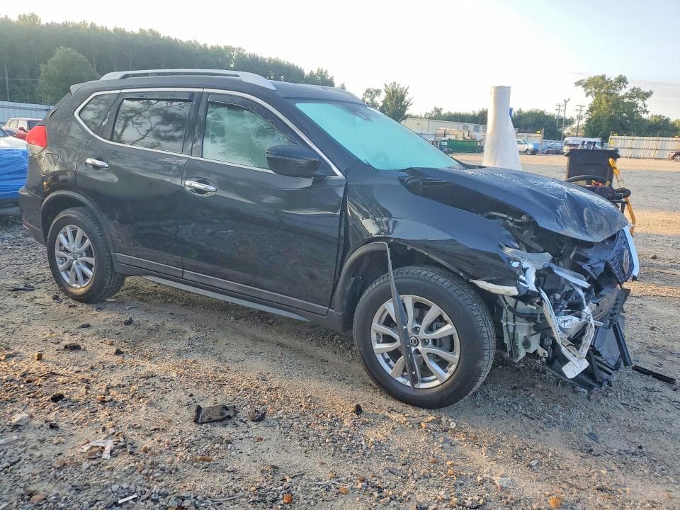 2020 NISSAN ROGUE SV 4