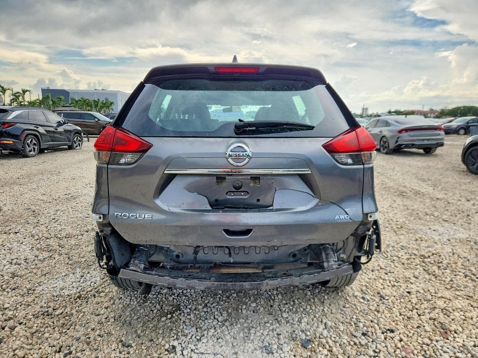 2018 NISSAN ROGUE S 6