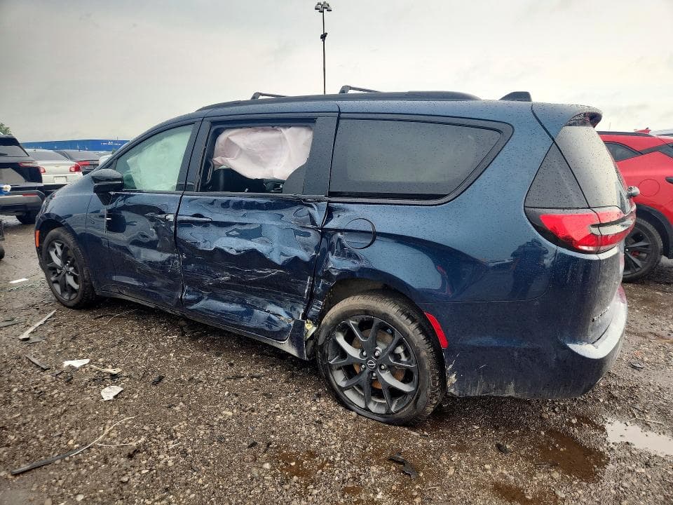 2025 CHRYSLER PACIFICA LIMITED 2