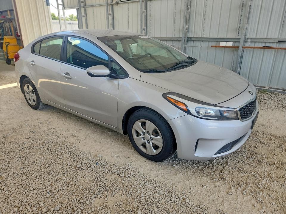 2018 KIA FORTE LX 4