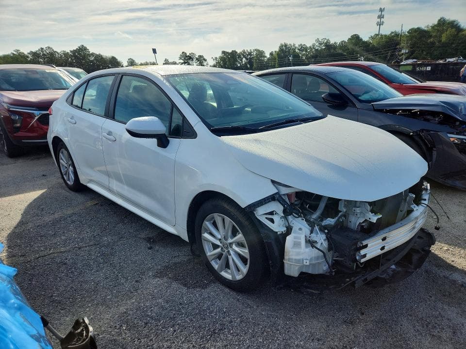 2024 TOYOTA COROLLA LE 4