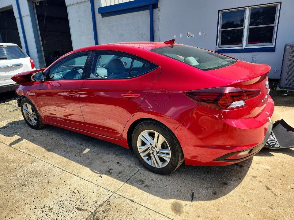 2020 HYUNDAI ELANTRA 2