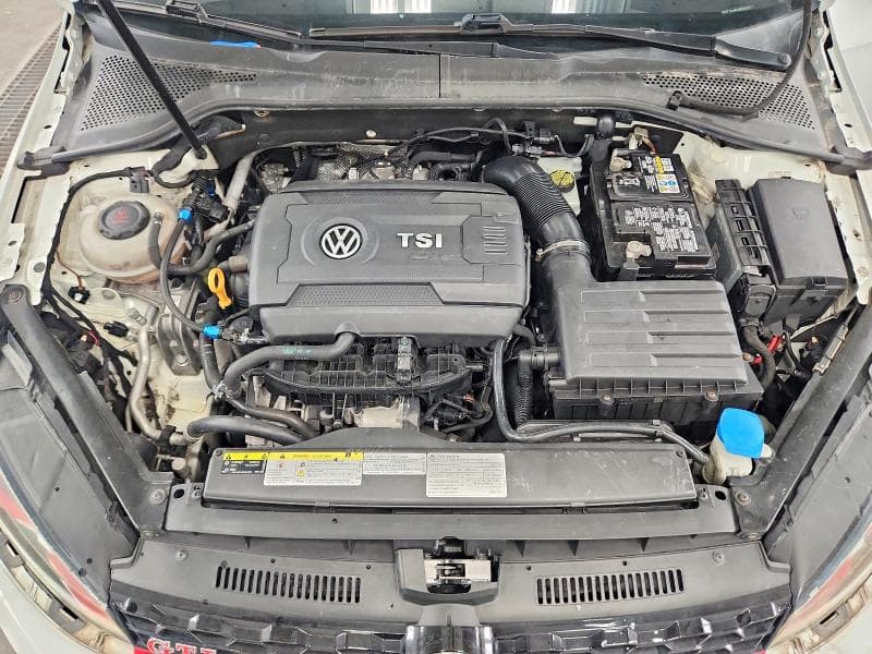 2020 VOLKSWAGEN GTI S 11