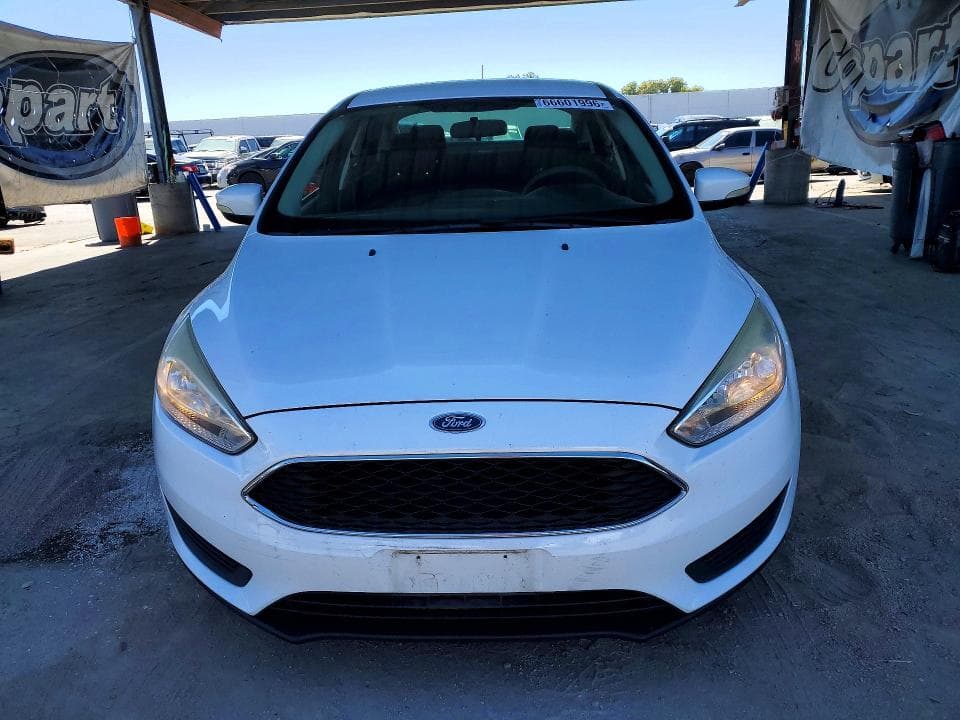 2017 FORD FOCUS SE 5