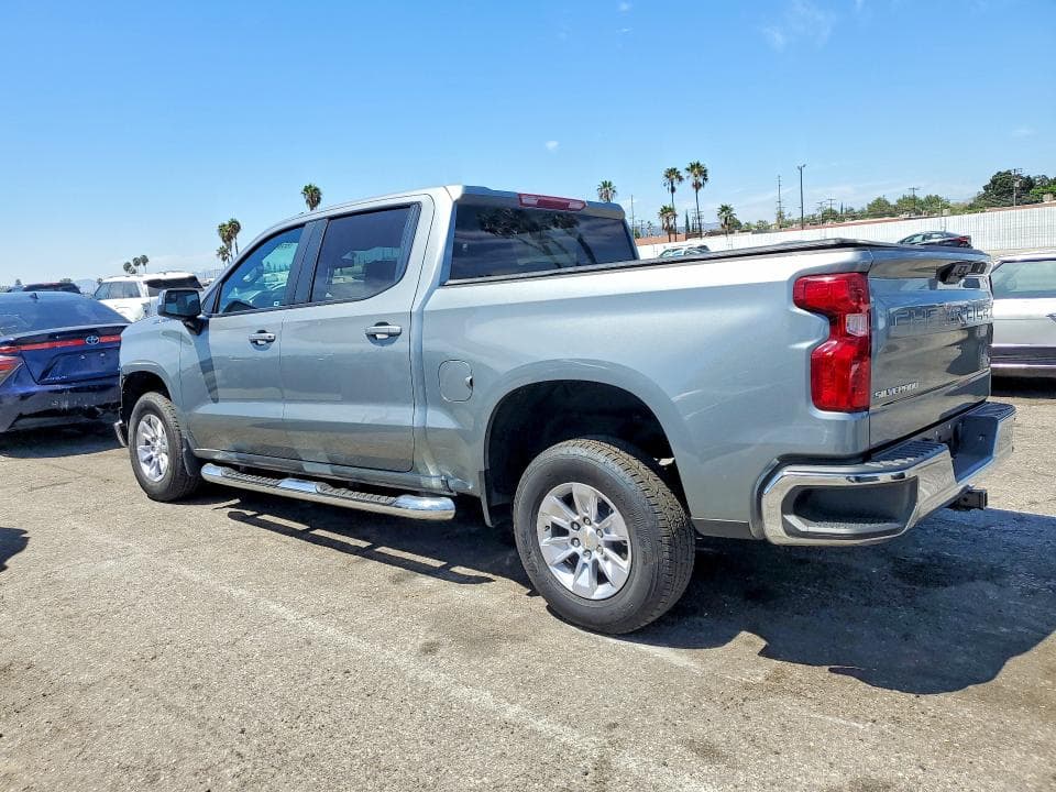2026 CHEVROLET SILVERADO C1500 LT 2