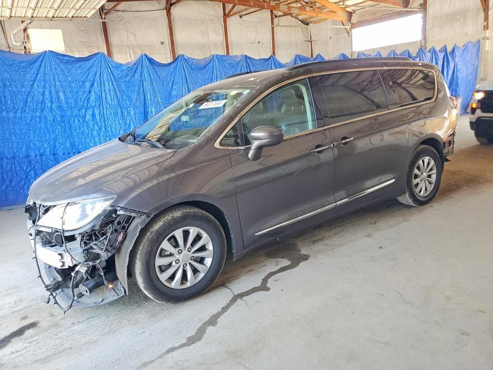 2017 CHRYSLER PACIFICA TOURING L - 1