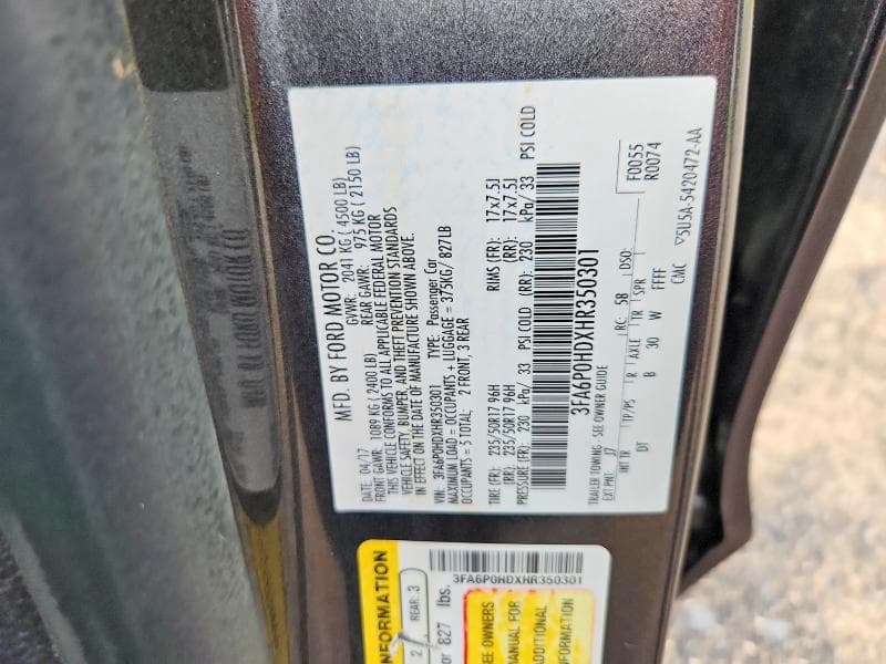 2017 FORD FUSION SE 12
