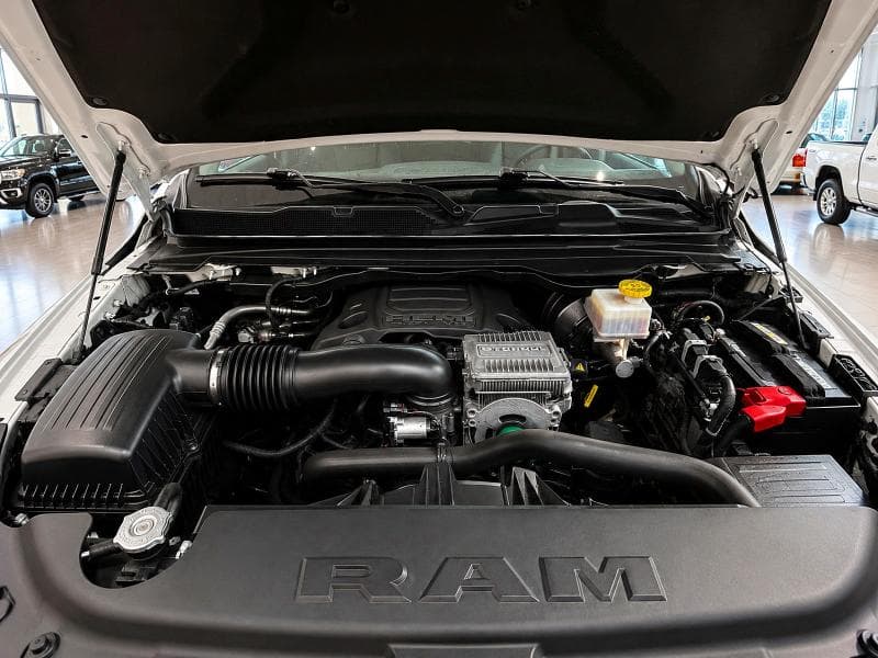 2023 RAM 1500 LARAMIE 7