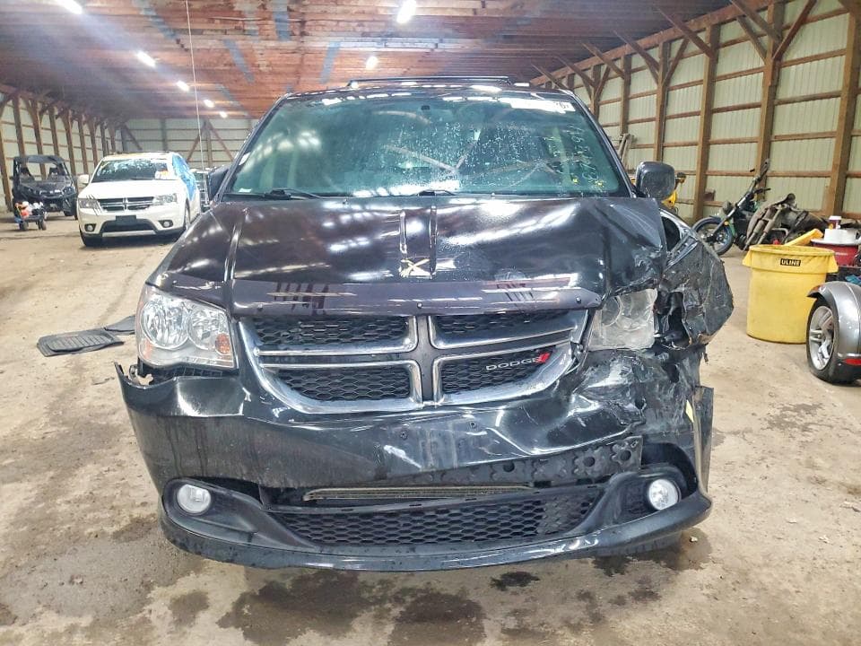 2017 DODGE GRAND CARAVAN SE 5