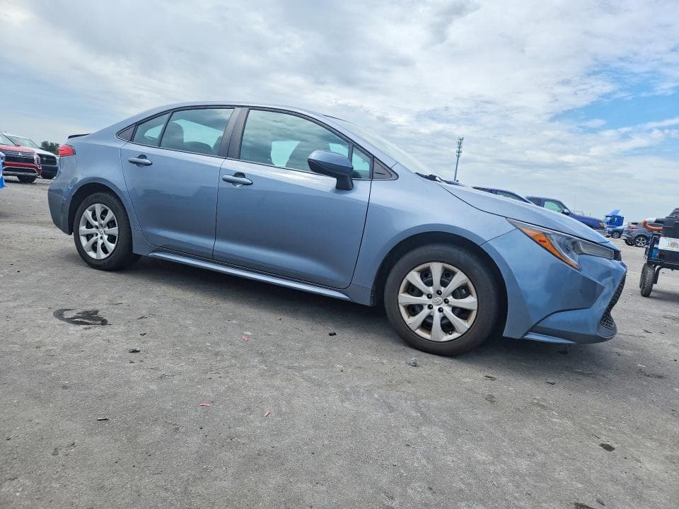 2022 TOYOTA COROLLA LE 4