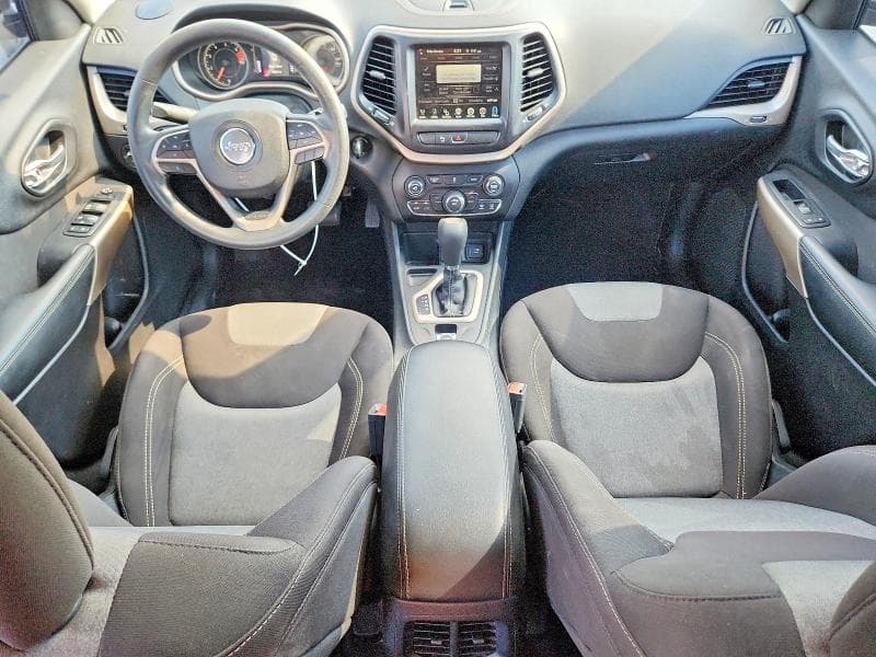 2018 JEEP CHEROKEE LATITUDE 8