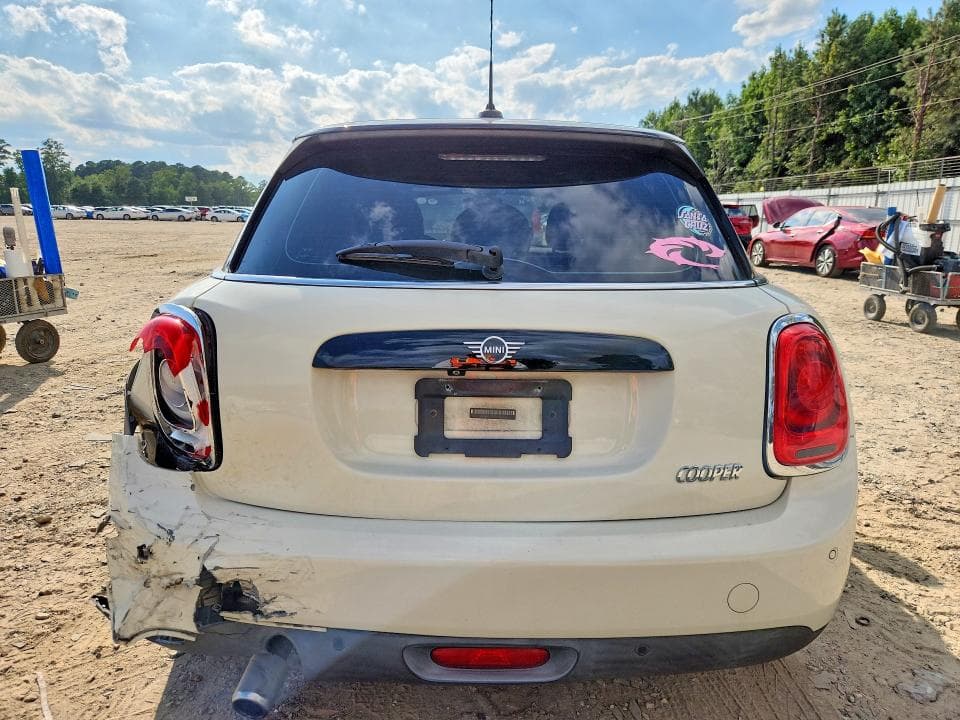 2019 MINI COOPER 6