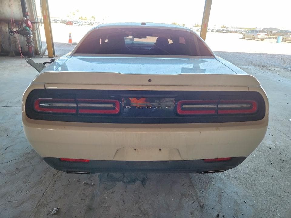 2019 DODGE CHALLENGER SXT 6