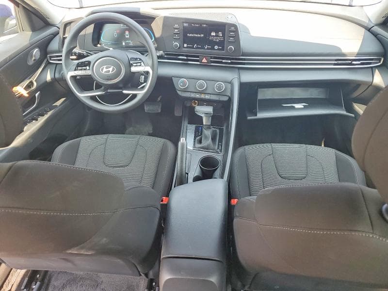 2026 HYUNDAI ELANTRA SE 8