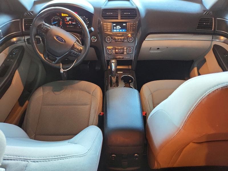 2019 FORD EXPLORER XLT 8