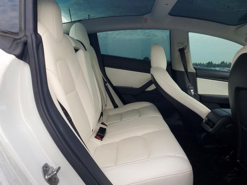 2020 TESLA MODEL 3 10