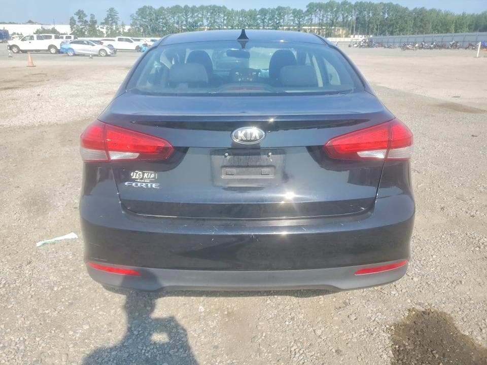 2017 KIA FORTE LX 6