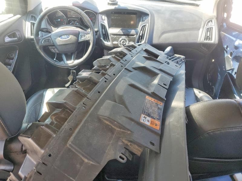 2018 FORD FOCUS TITANIUM 8