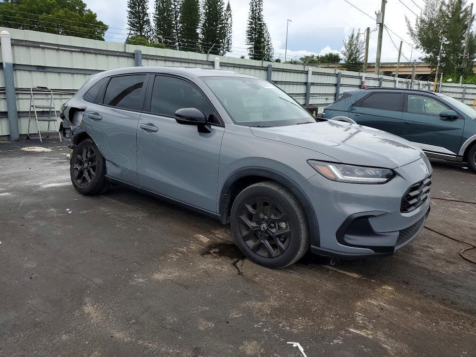 2025 HONDA HR-V SPORT 4