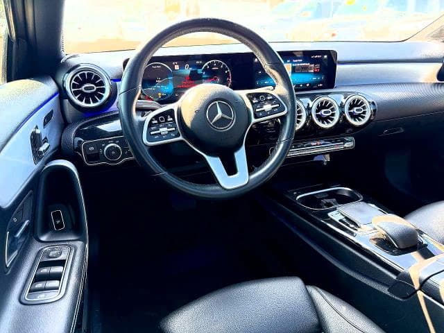 2019 MERCEDES-BENZ A 220 4MATIC 9