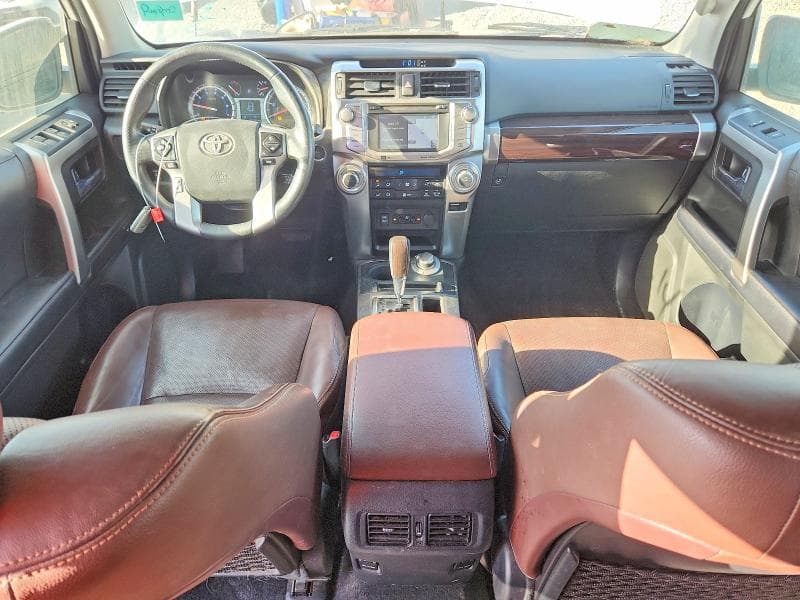 2018 TOYOTA 4RUNNER LIMITED 8