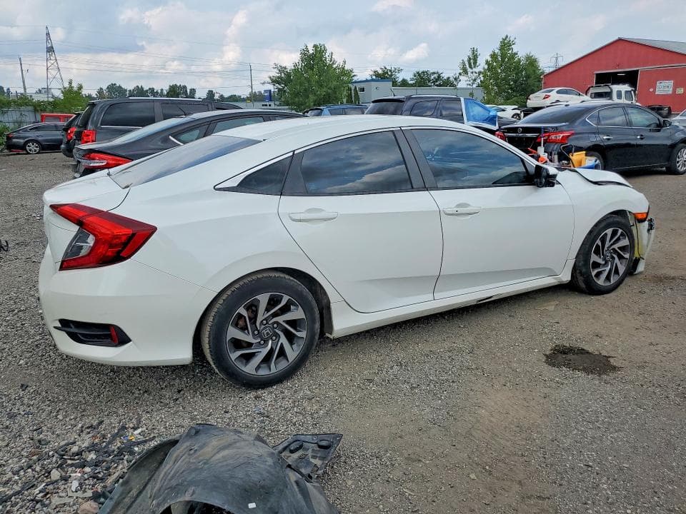 2018 HONDA CIVIC EX 3