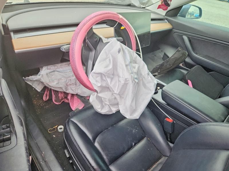 2021 TESLA MODEL 3 8