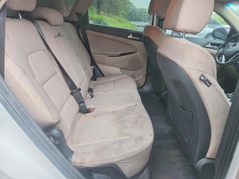 2019 HYUNDAI TUCSON SE 10